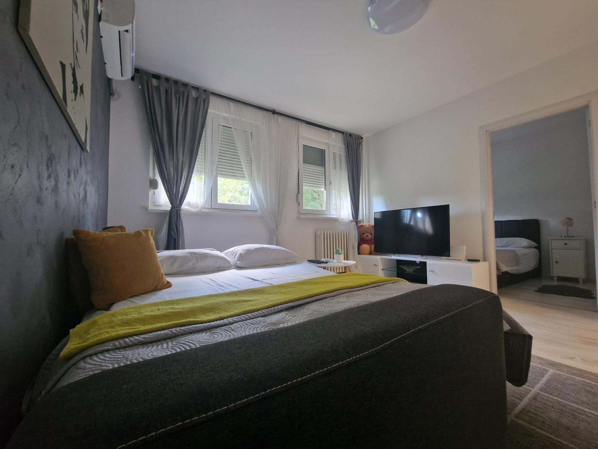 Apartment Iskra *